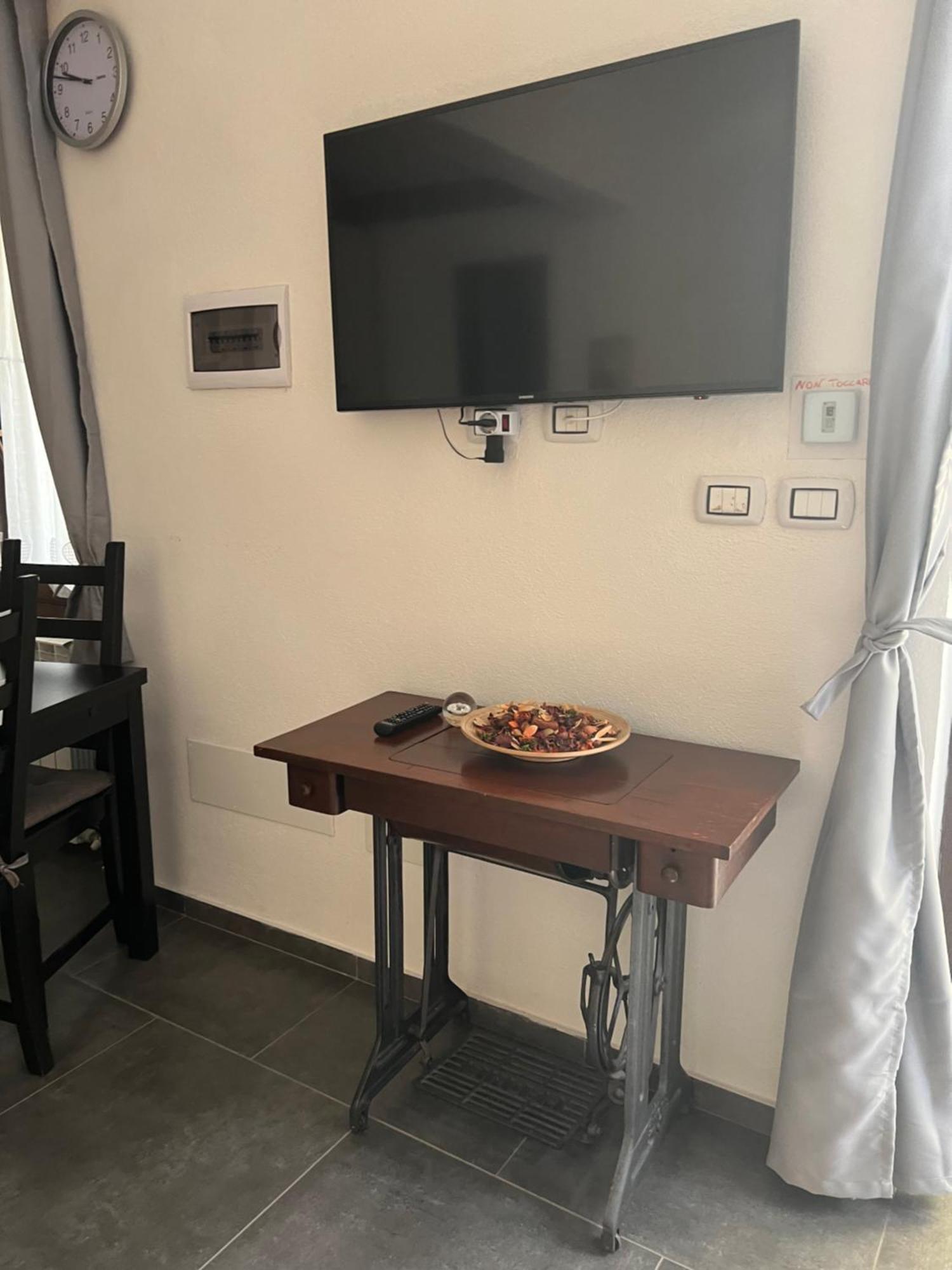 Free ParkingAppartamento Angolo Di Relax!!! Rivoli  Exterior foto